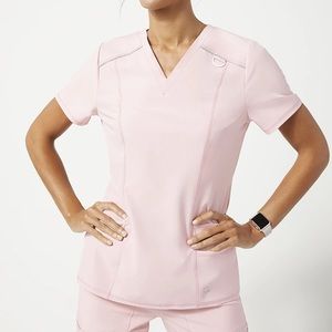 Jaanuu Performance Scrub Top